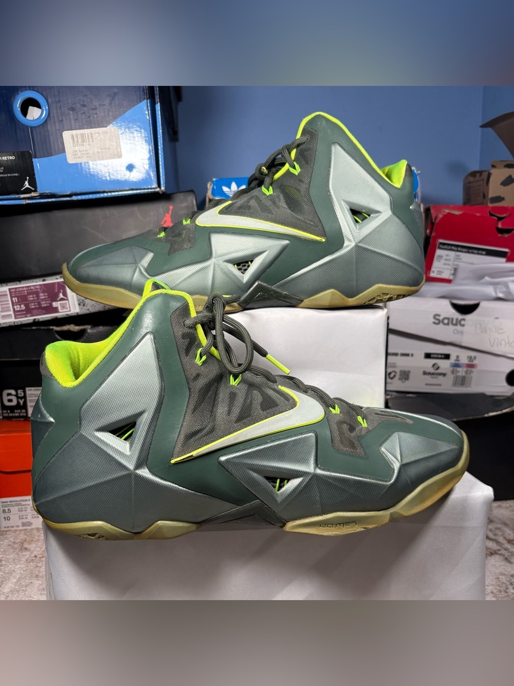 Size 13 - Nike LeBron 11 Dunkman